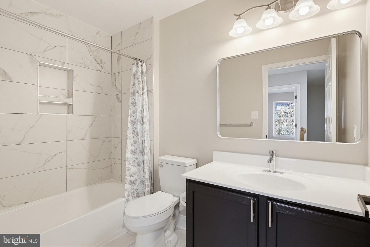 14603 Farnham Lane photo 40