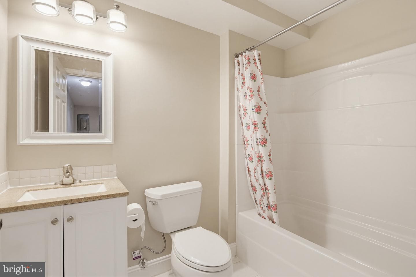 14603 Farnham Lane photo 47