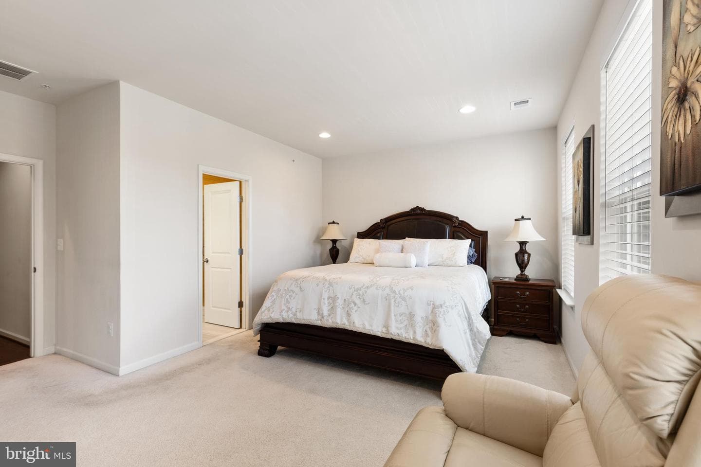 510 Harborview Drive photo 20