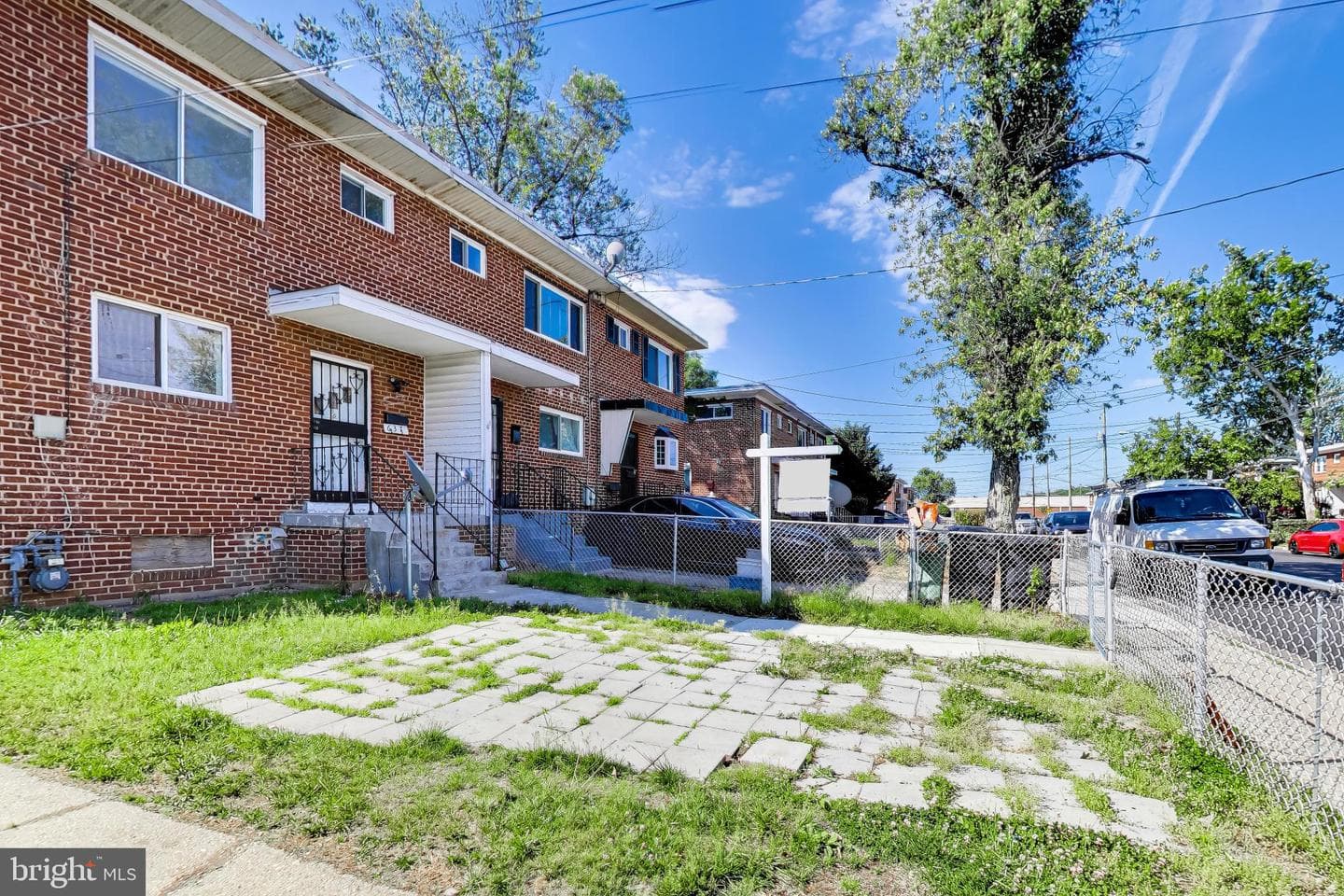 637 Maury Avenue photo 35