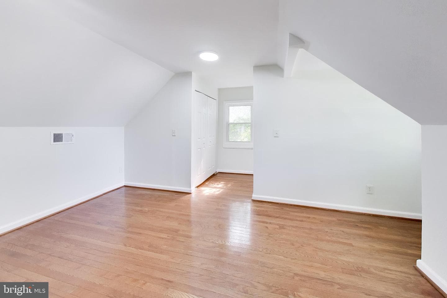 6214 Atwood Street photo 22