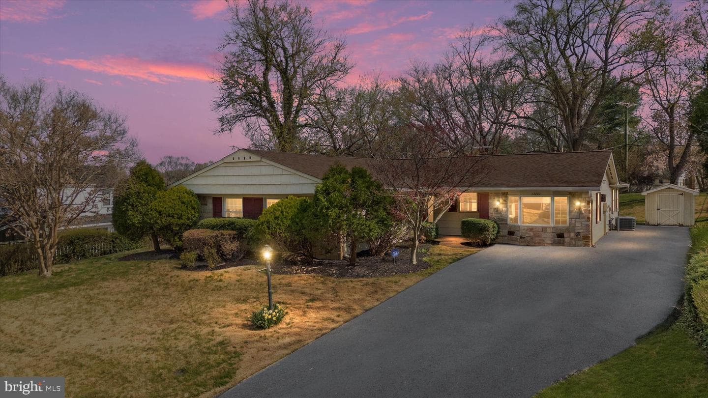 12802 Kemper Lane