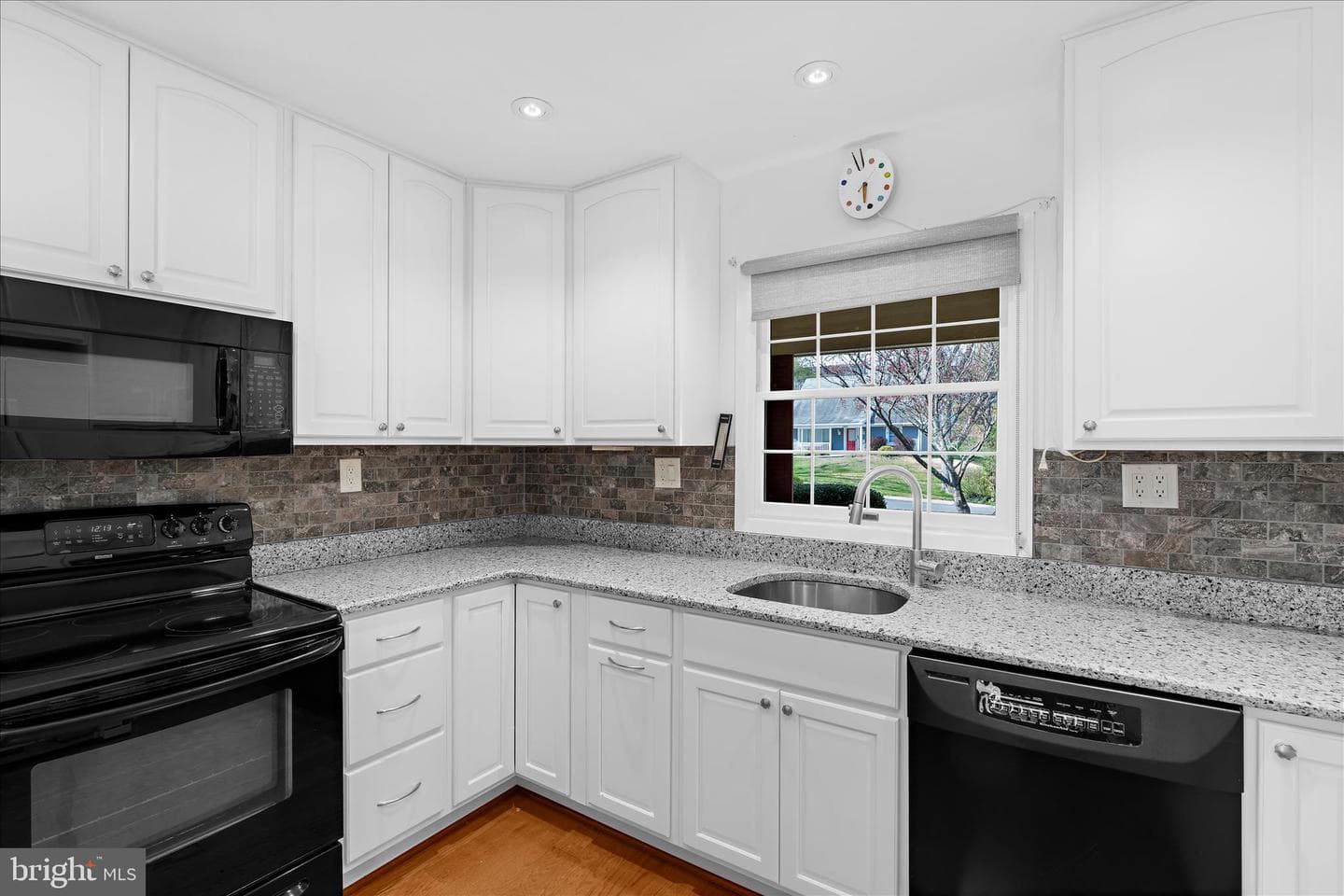12802 Kemper Lane photo 13