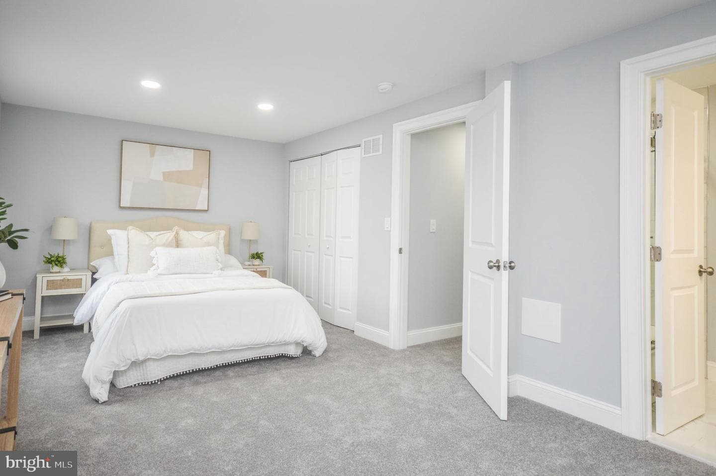 2807 Belleview photo 29