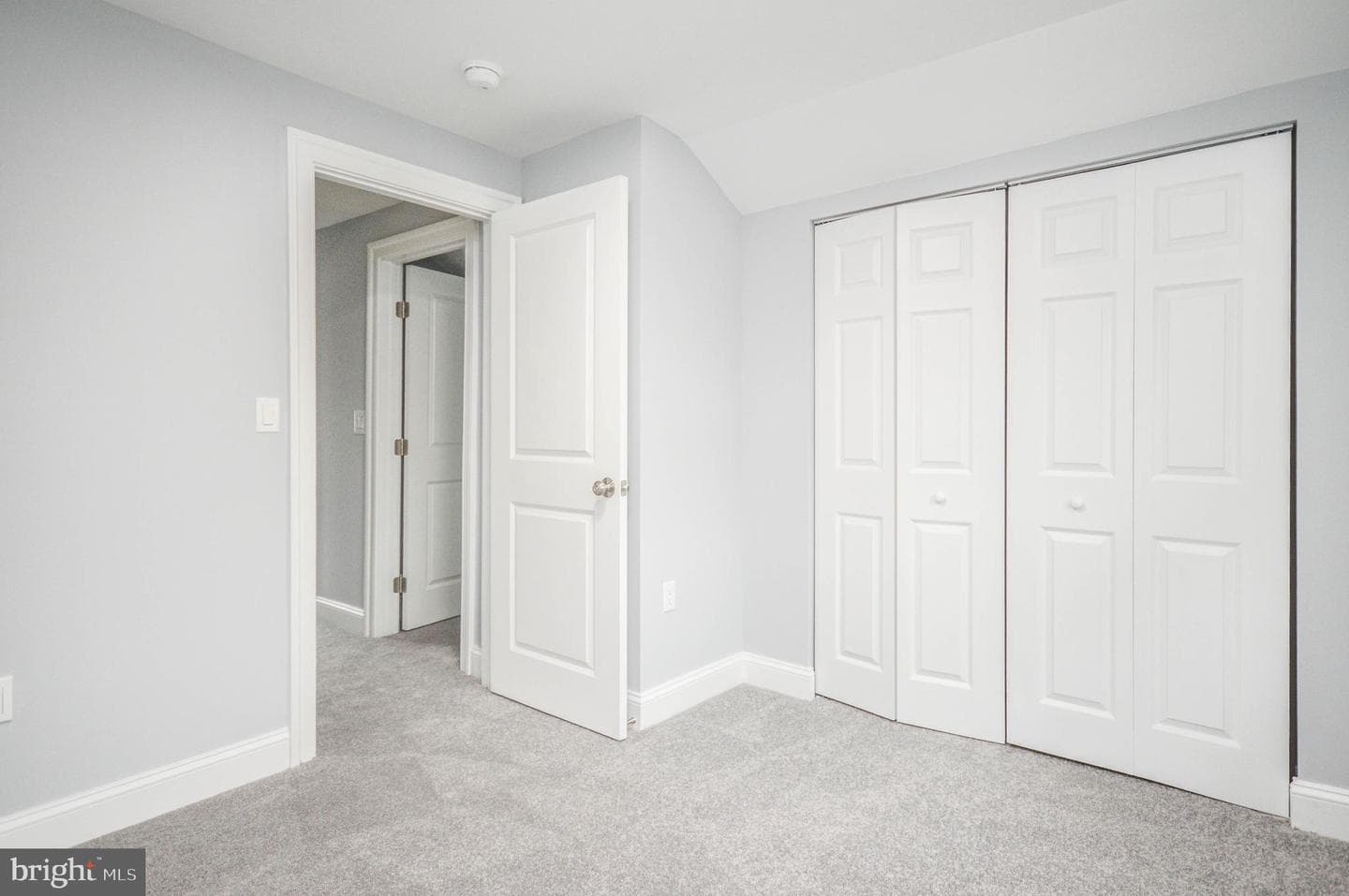 2807 Belleview photo 41