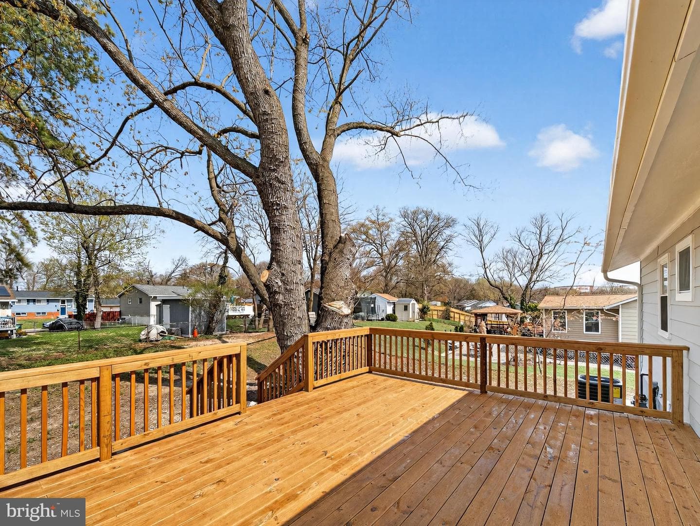 8608 Girard Street photo 35