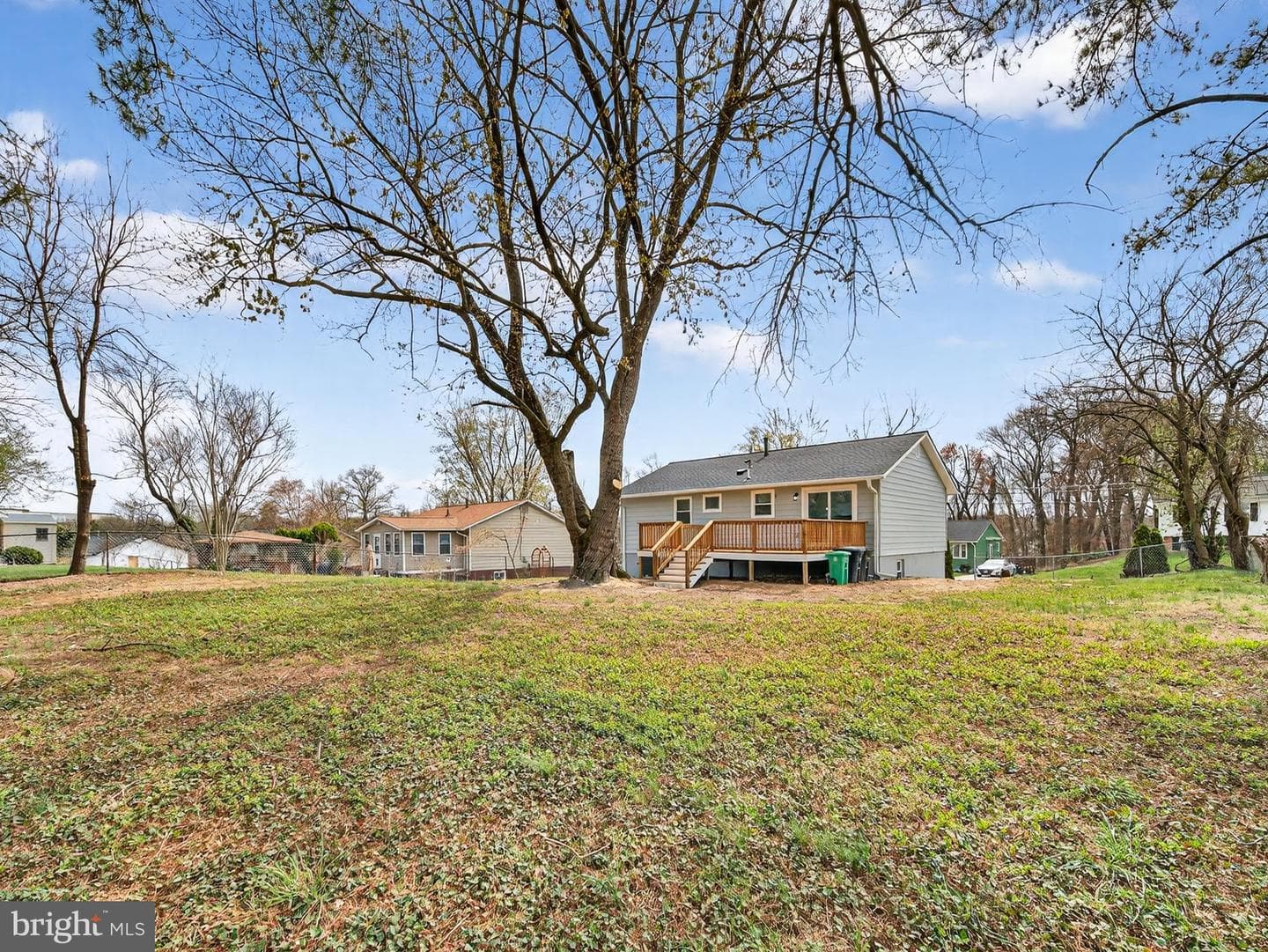 8608 Girard Street photo 36