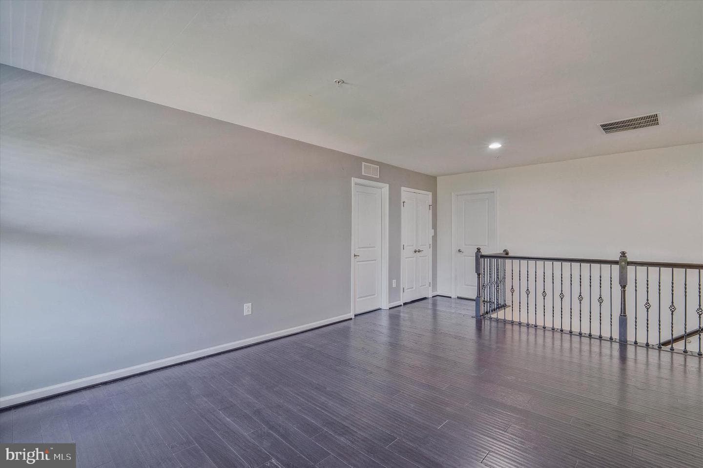 6205 Palatine Avenue photo 32