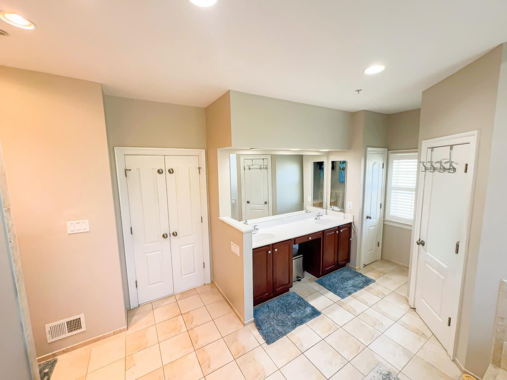 6609 Chatham Park Drive photo 26