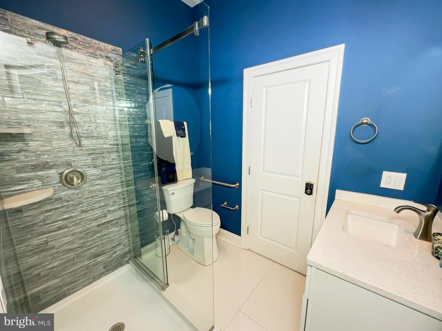 6609 Chatham Park Drive photo 40