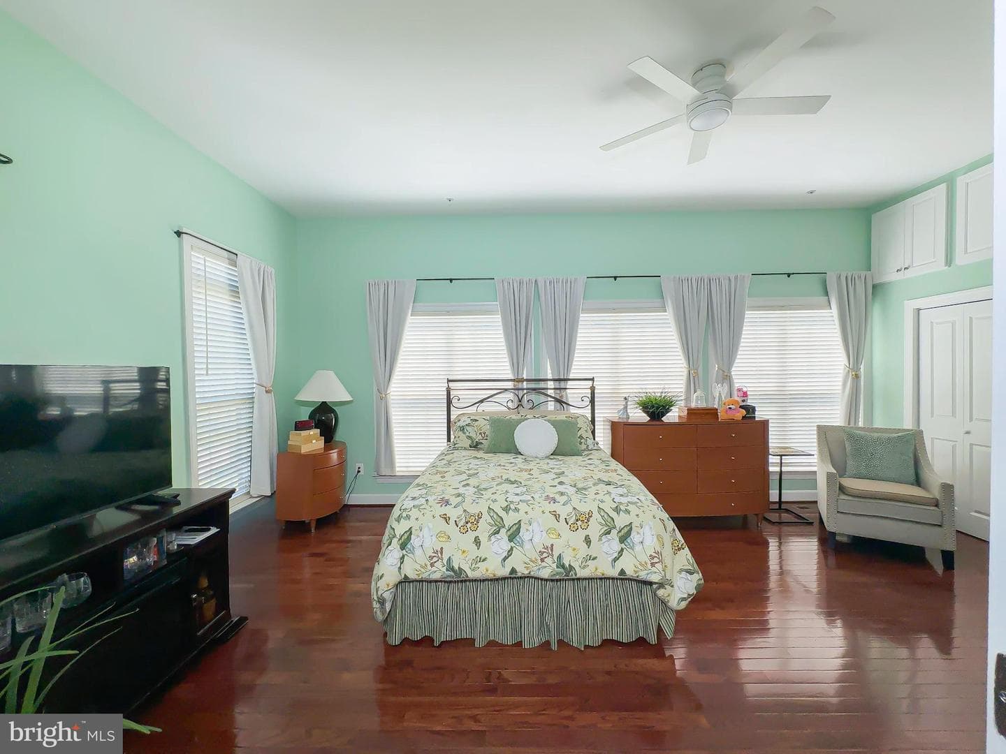6609 Chatham Park Drive photo 43