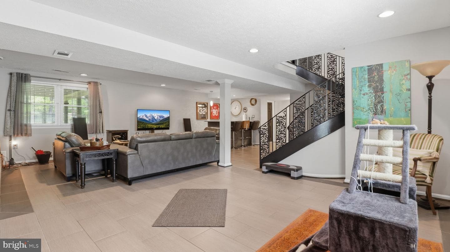 11905 Autumnwood Lane photo 43