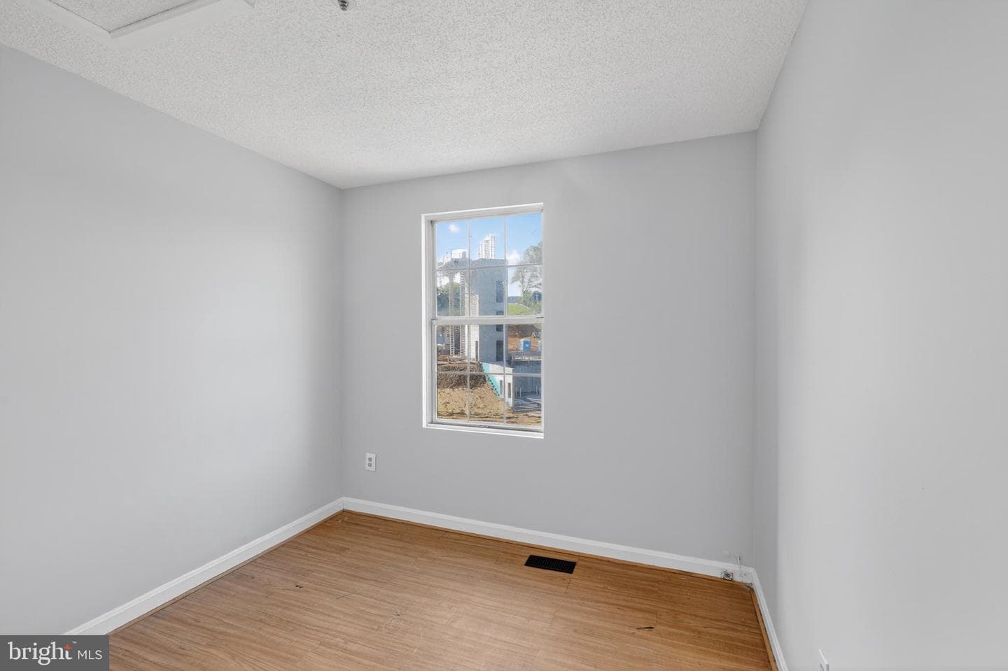 1062 Karen Boulevard photo 27
