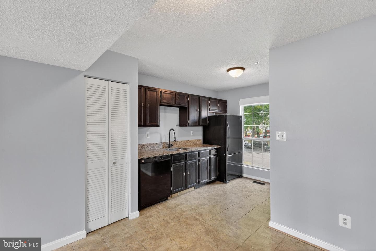 1062 Karen Boulevard photo 5