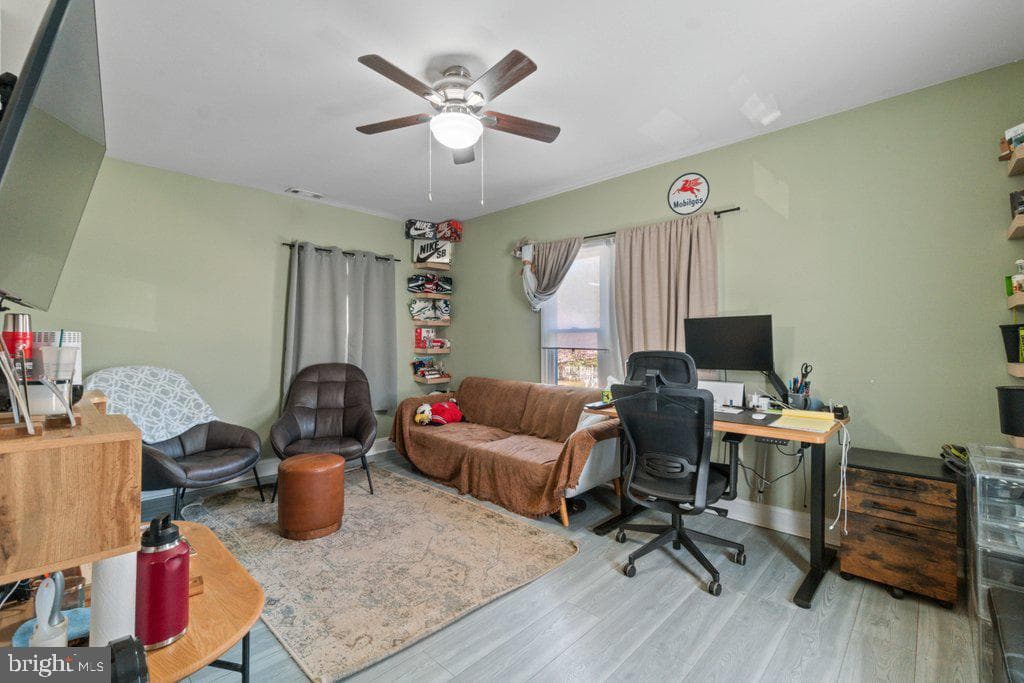 324 Laurel Avenue photo 28