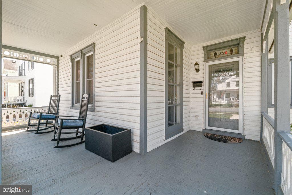 324 Laurel Avenue photo 35