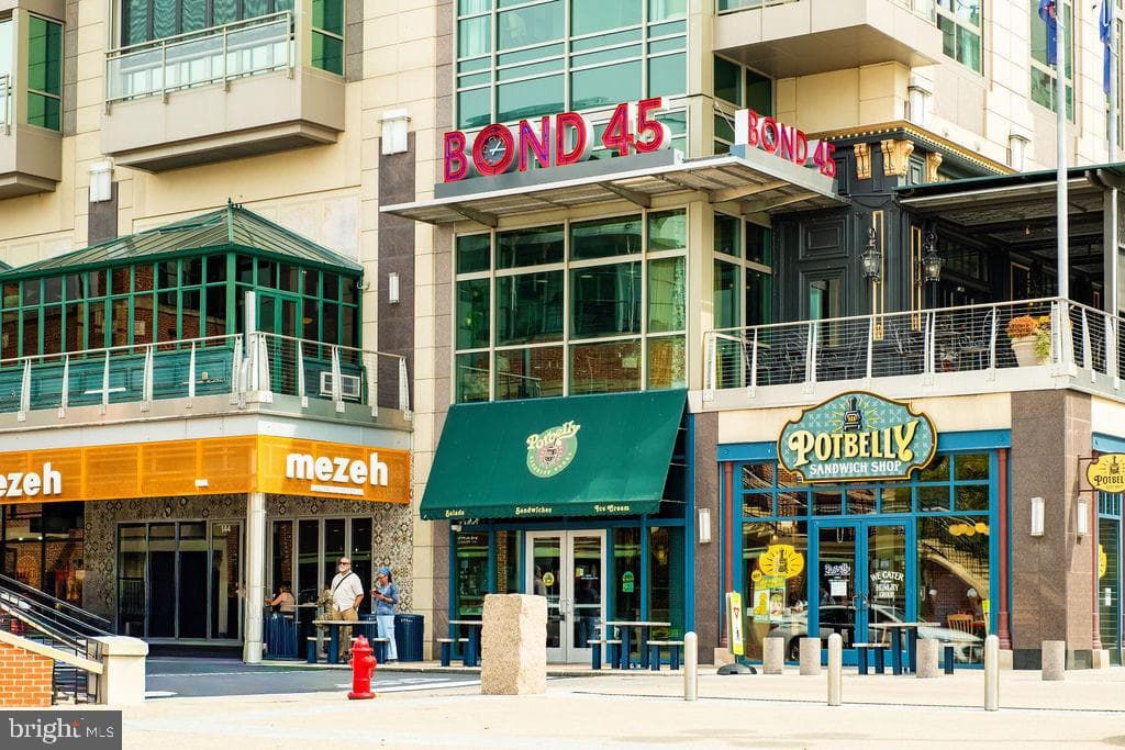 104 Saint Ives Place #202 photo 49