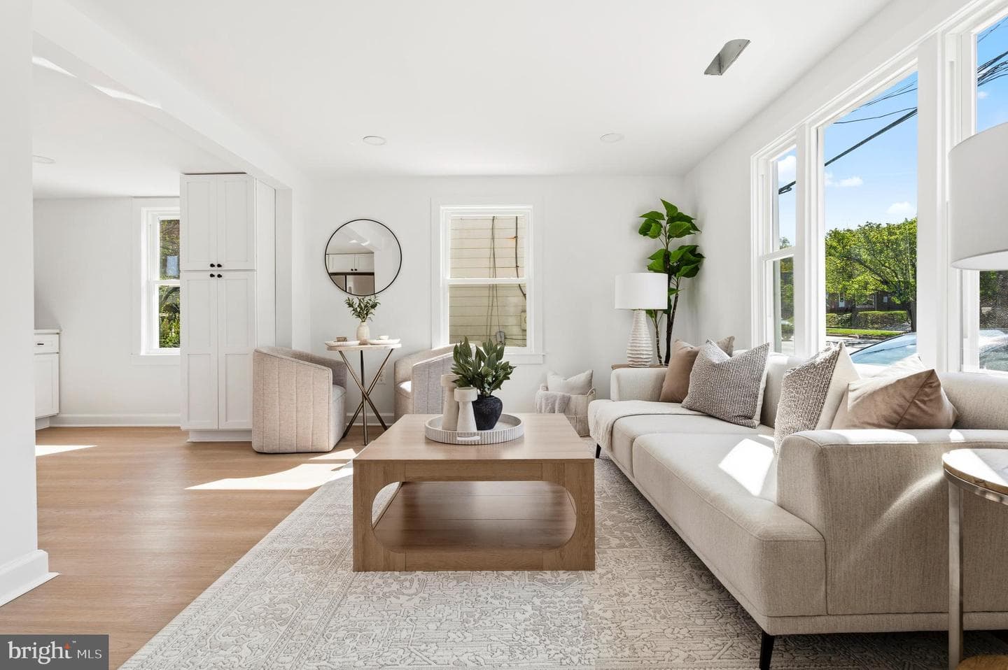 5608 Annapolis Road, Bladensburg