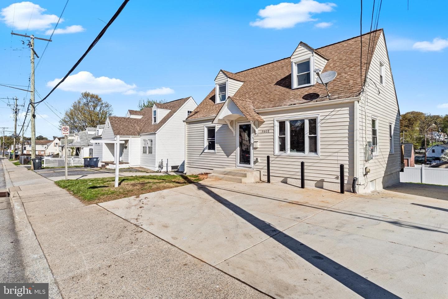 5608 Annapolis Road photo 3