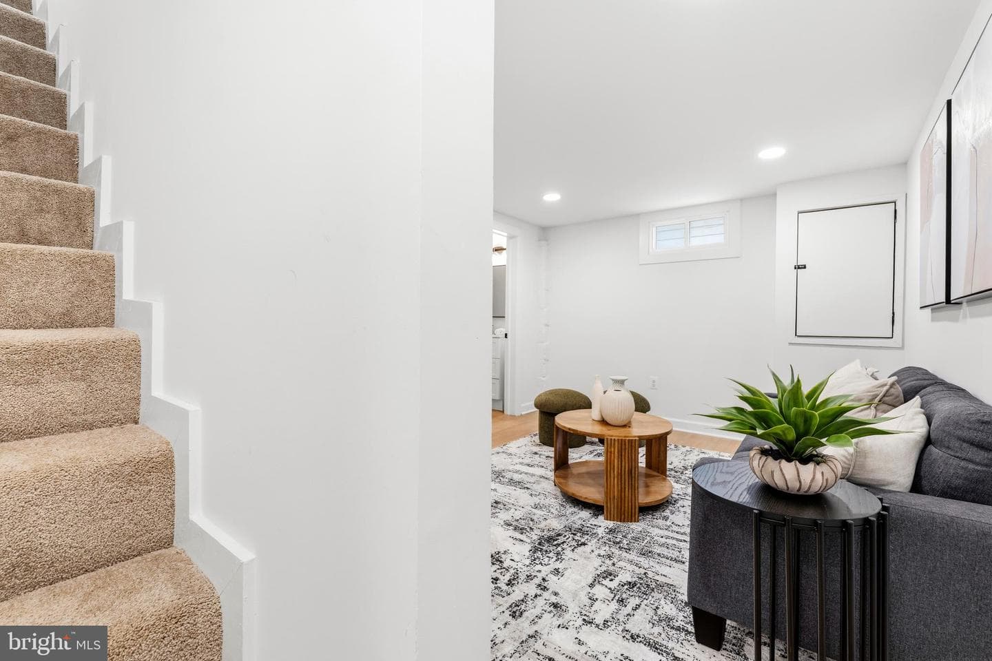 5608 Annapolis Road photo 39