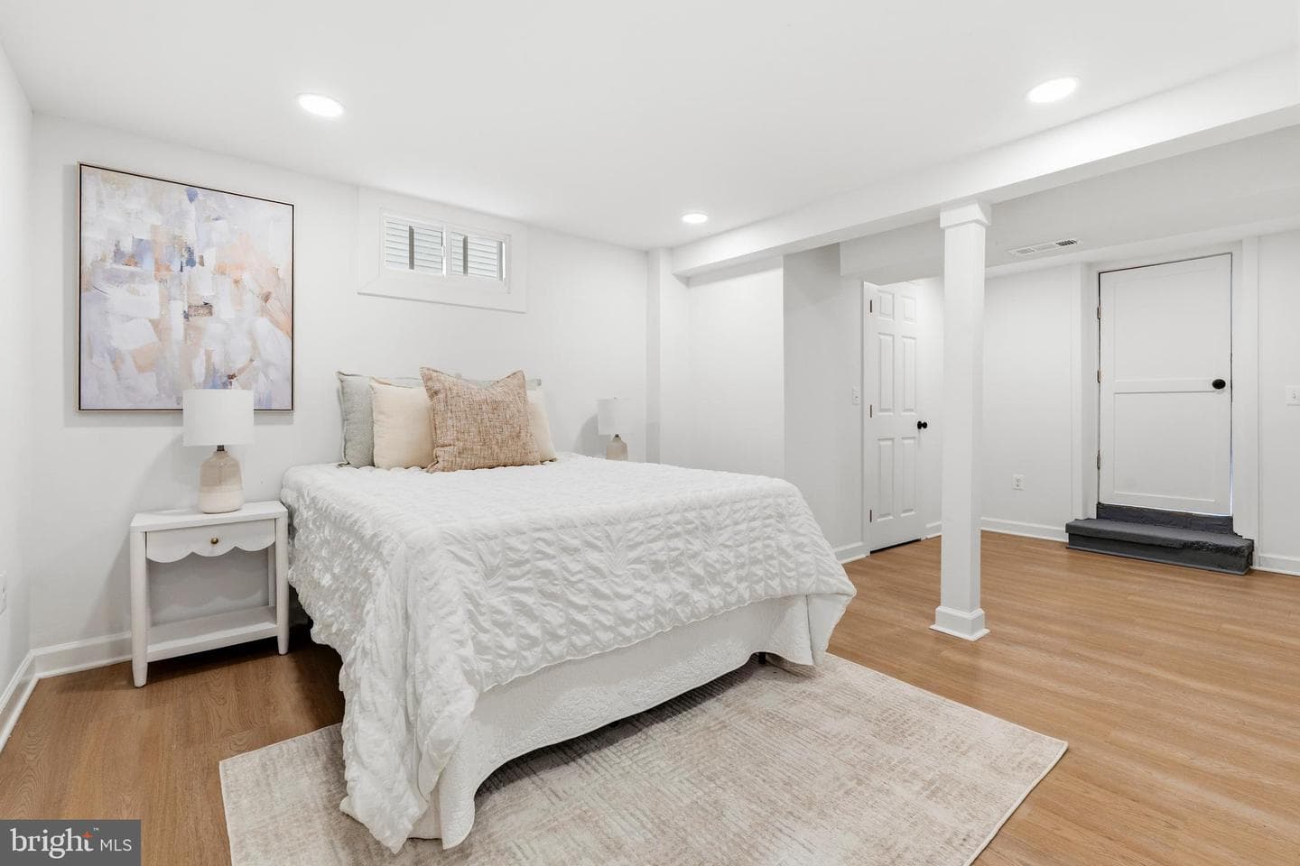 5608 Annapolis Road photo 46