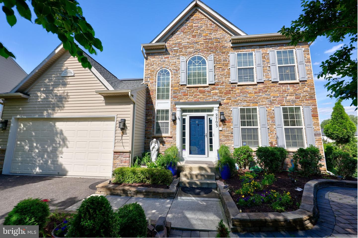 2703 Brownlee Court photo 2