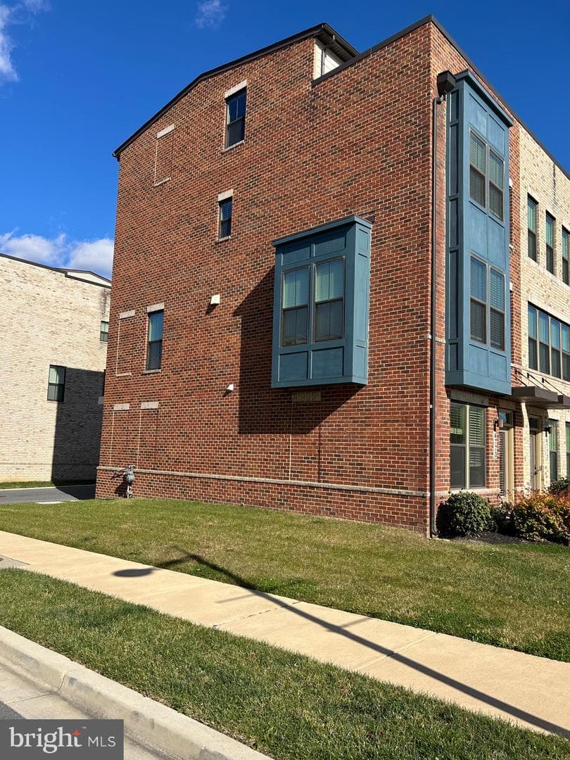 4770 Towne Square Boulevard, Suitland