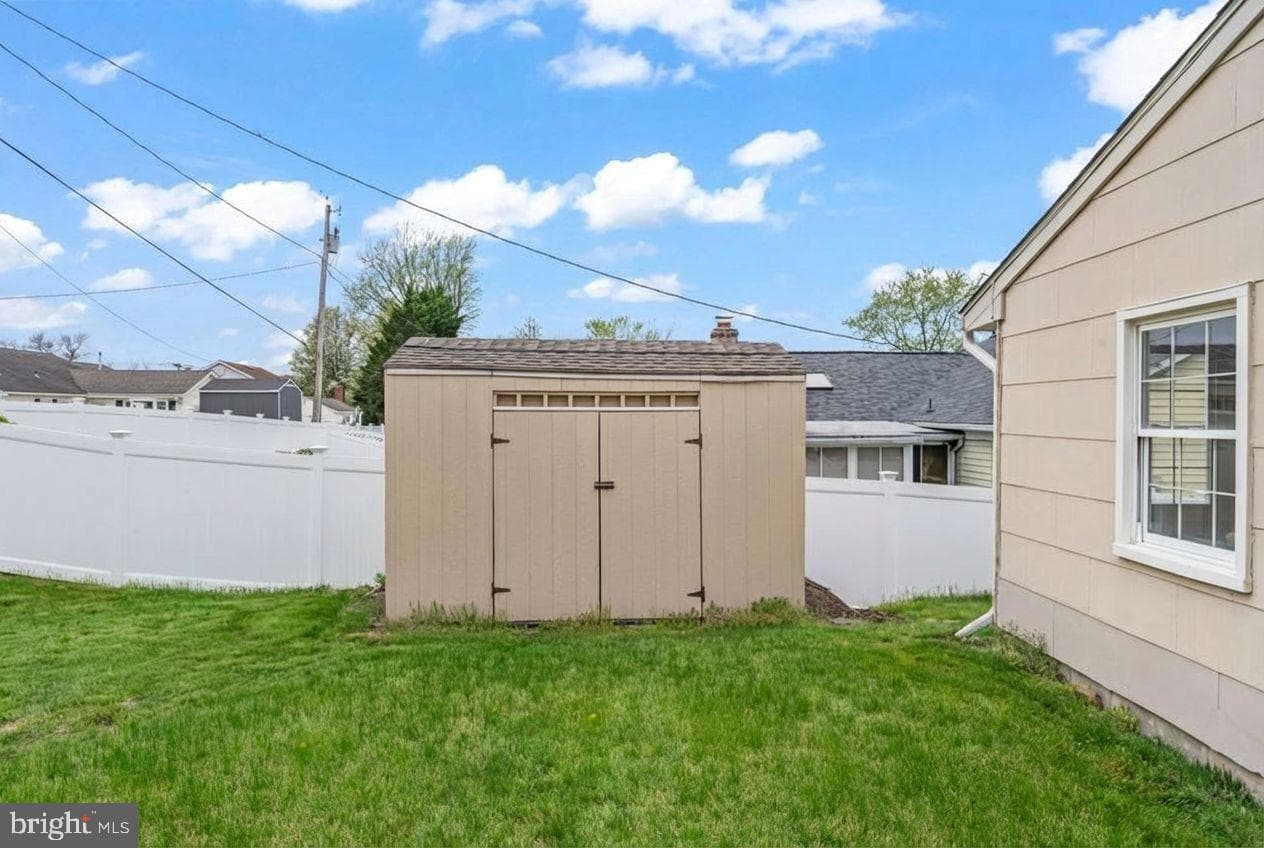 15717 Presswick Lane photo 55