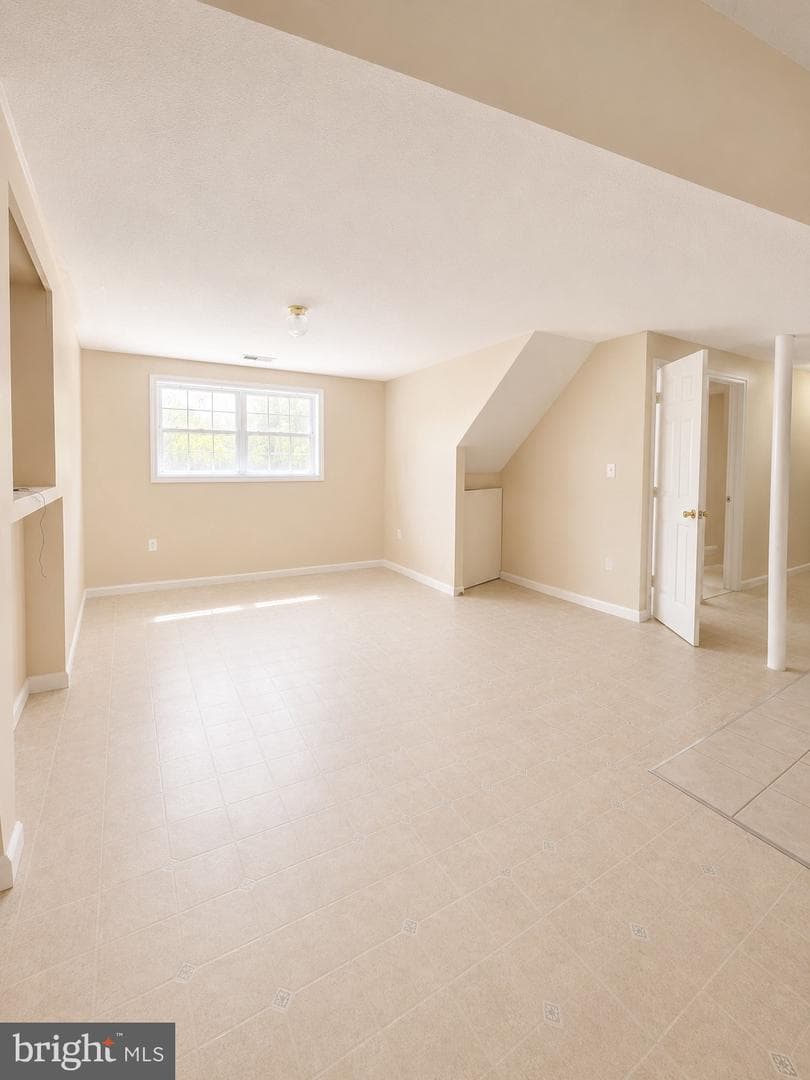 6204 Cipriano Road photo 14