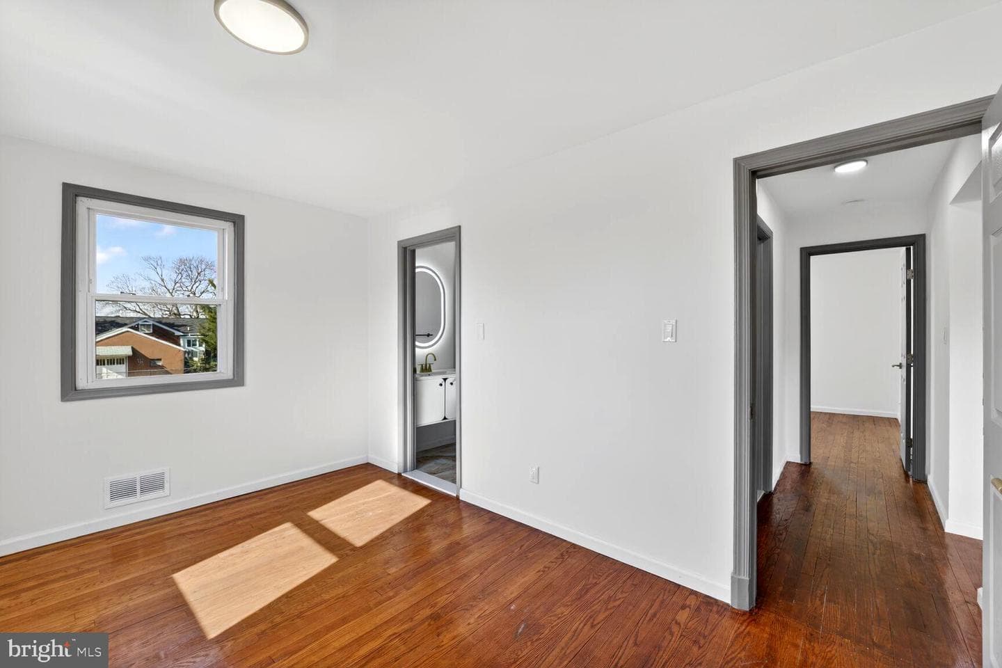 2708 West Avenue photo 10