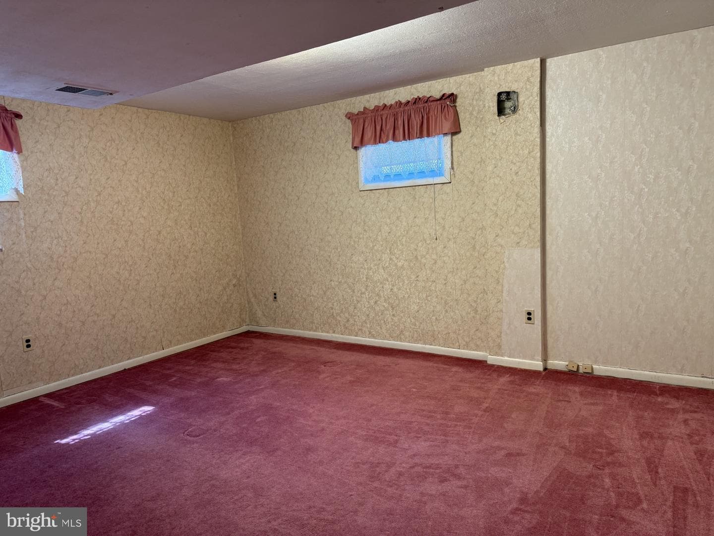 10106 Kathleen Drive photo 35