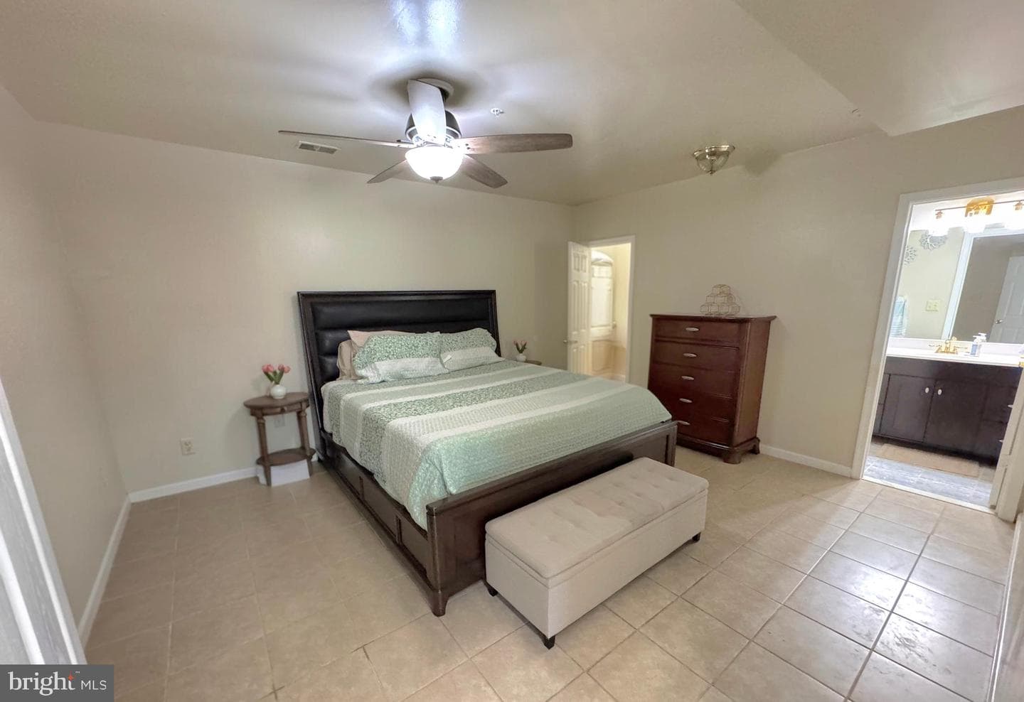 16619 Peach Street photo 75
