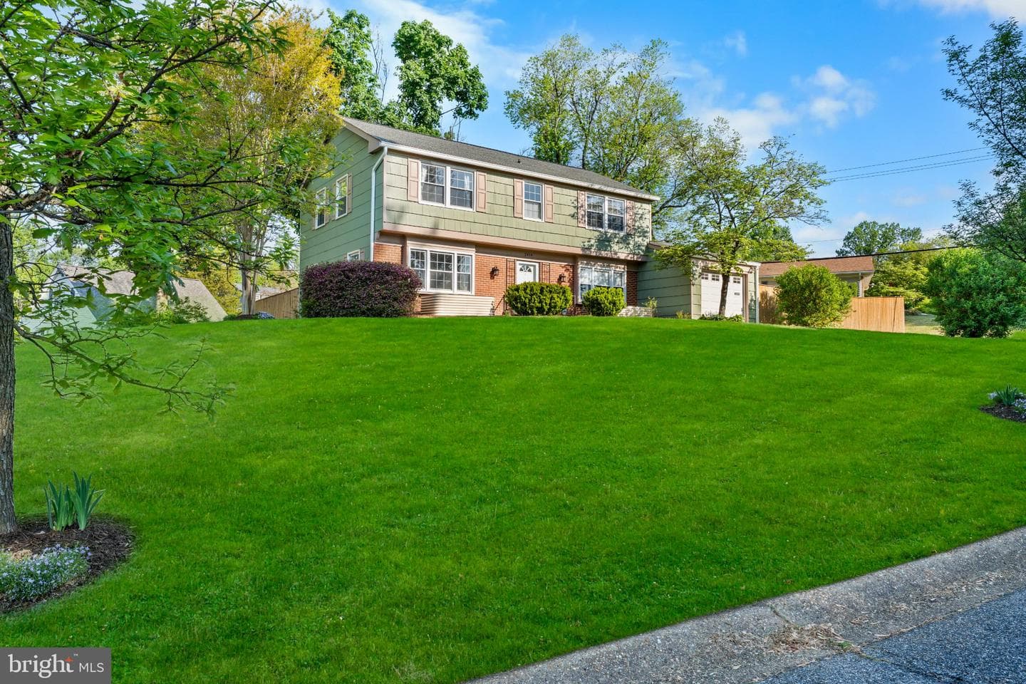 2414 Kinderbrook Lane