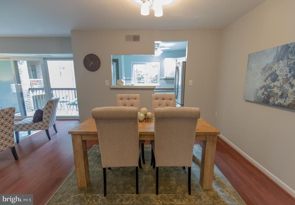 15601 Dorset Road #102 photo 3