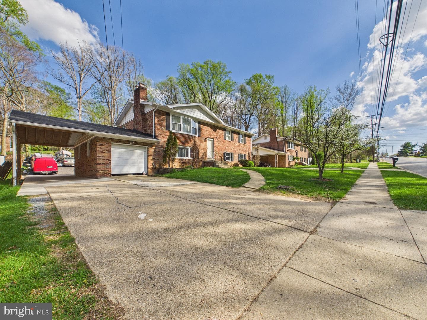 6802 Temple Hill Road photo 3