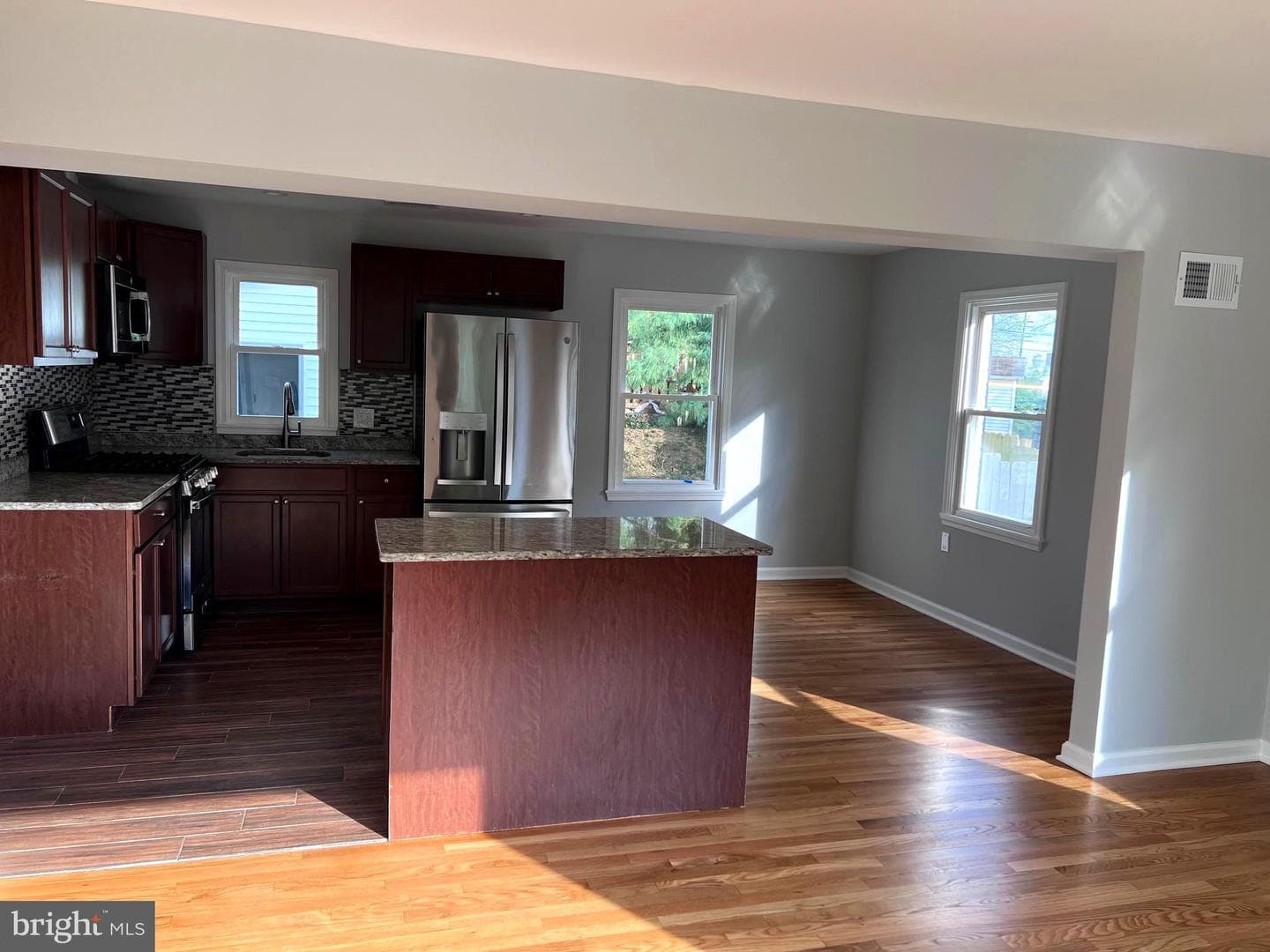 6907 18th Avenue photo 11