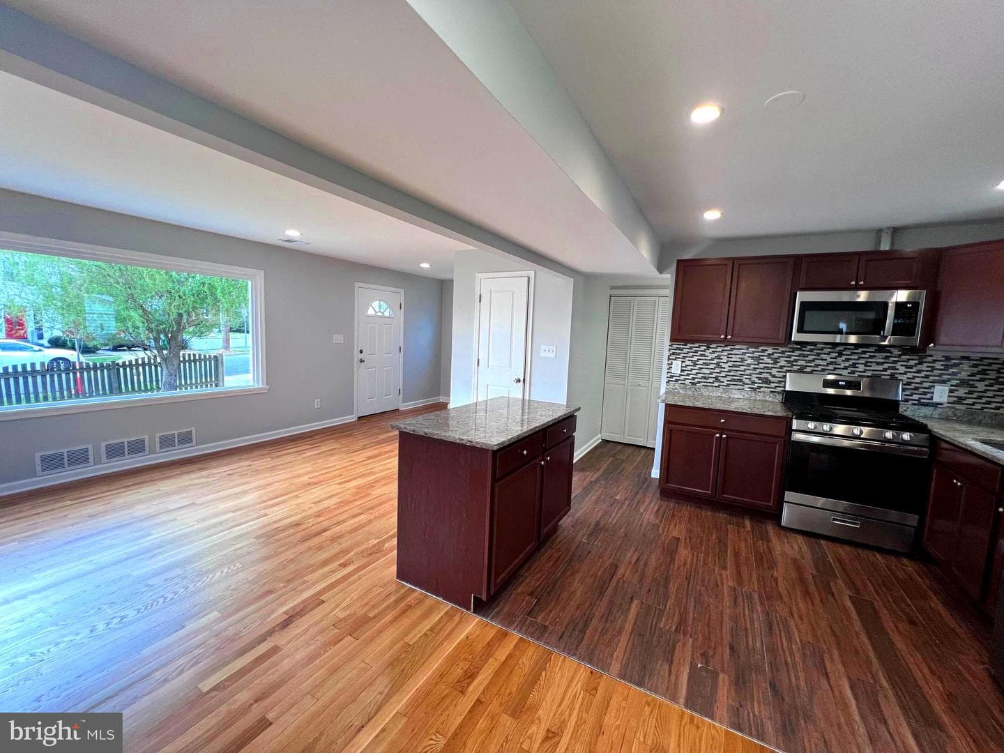 6907 18th Avenue photo 22