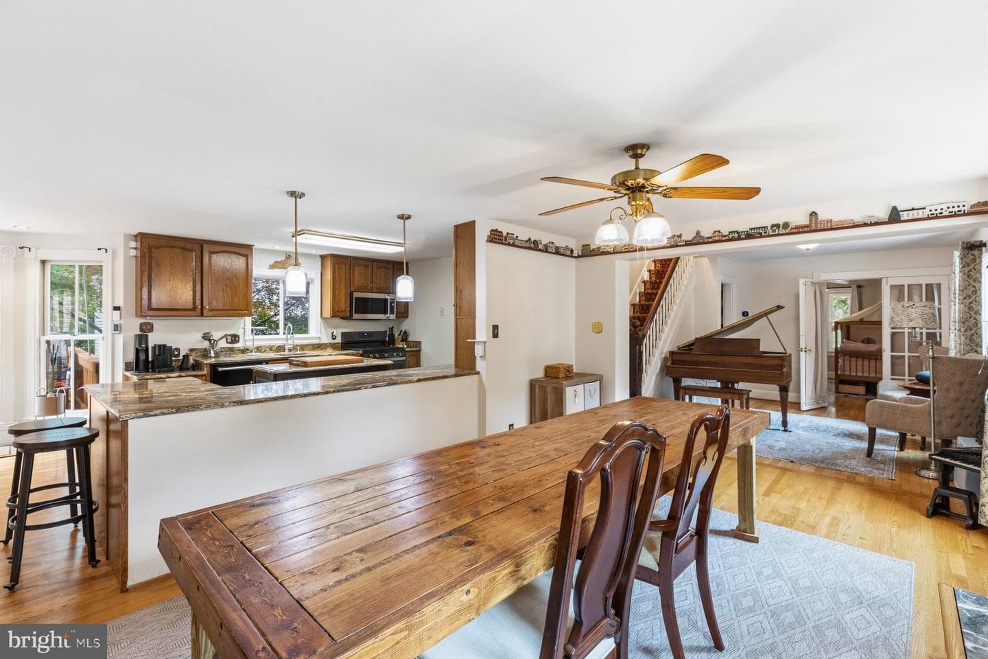 1105 Montgomery Street photo 13