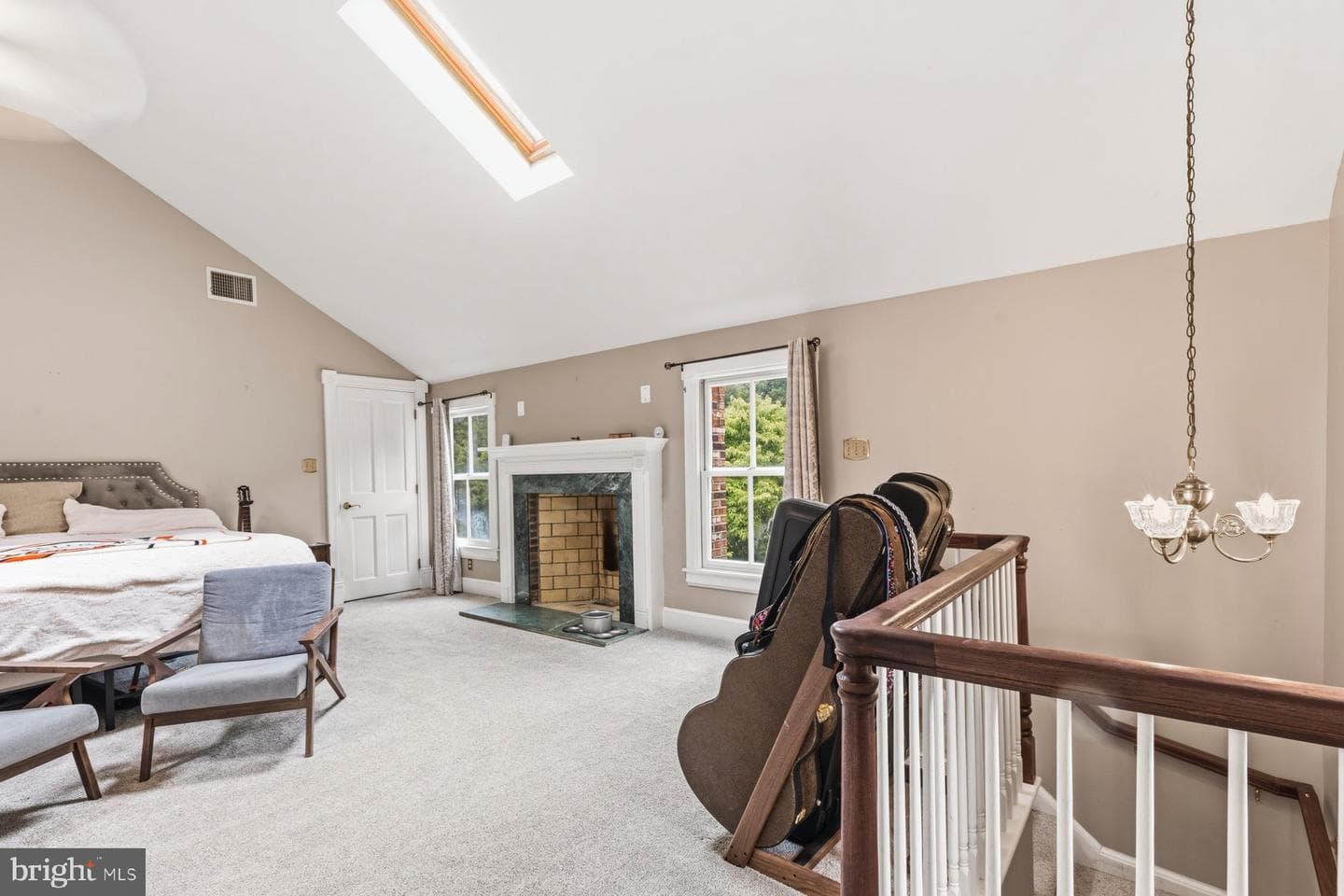 1105 Montgomery Street photo 16