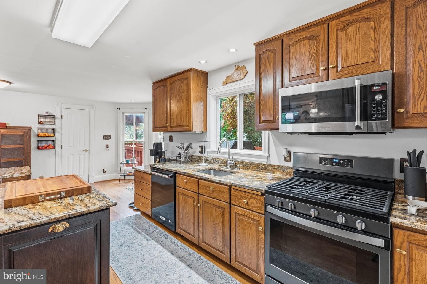 1105 Montgomery St, Laurel