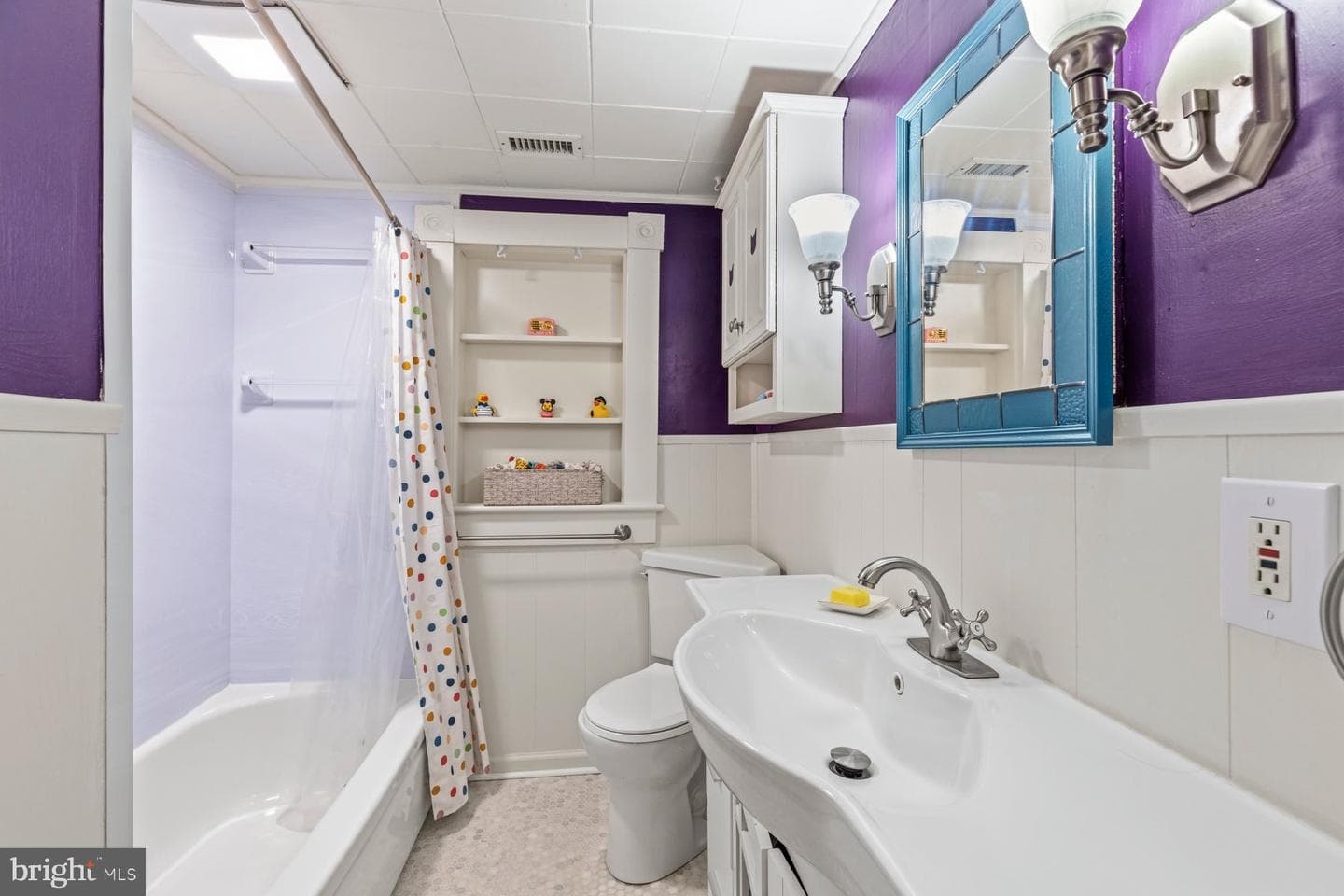 1105 Montgomery Street photo 21