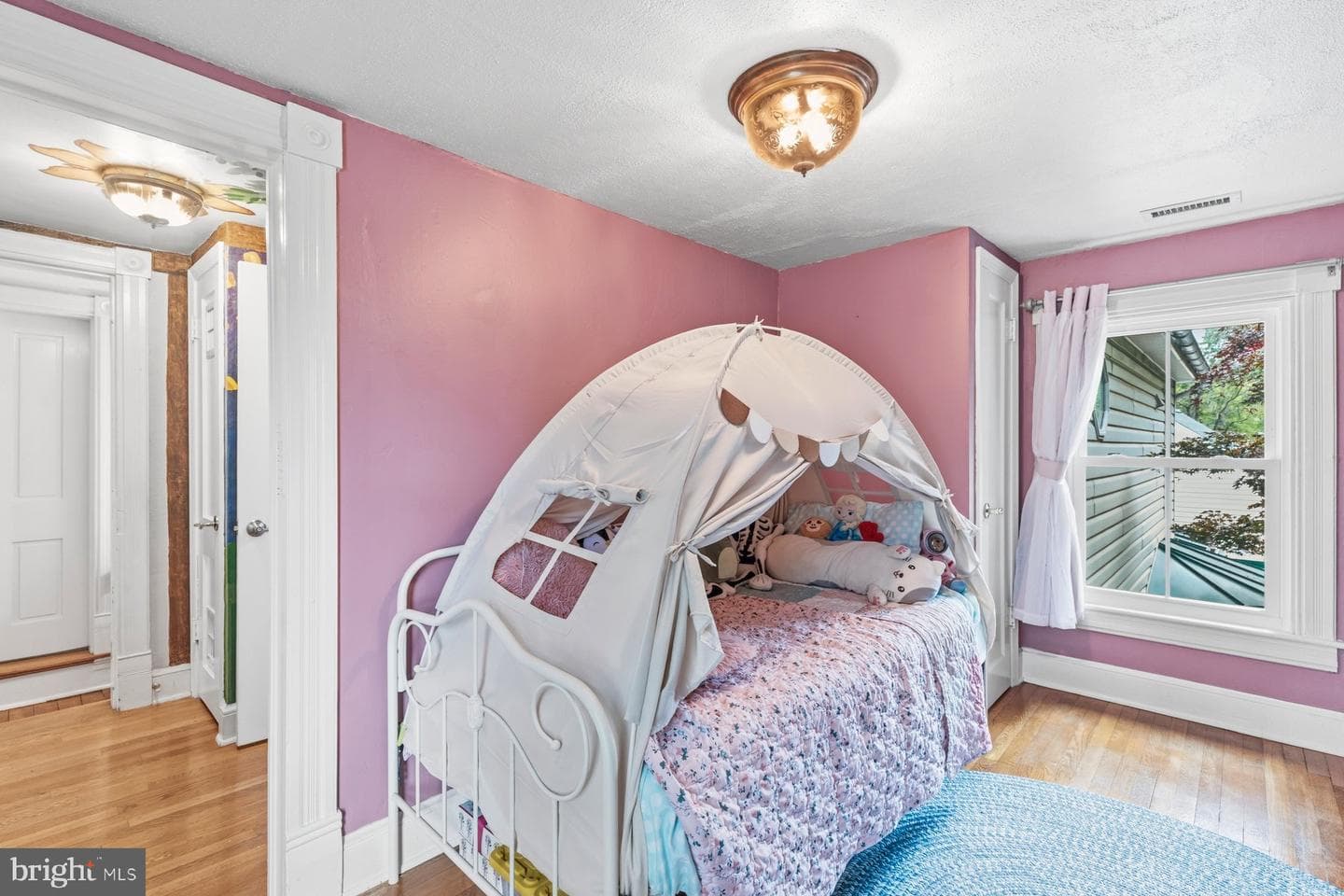 1105 Montgomery Street photo 22