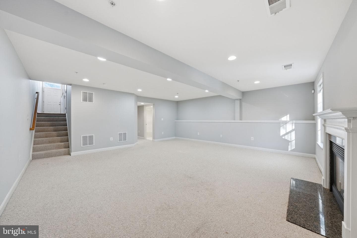 14614 Hawley Lane photo 34