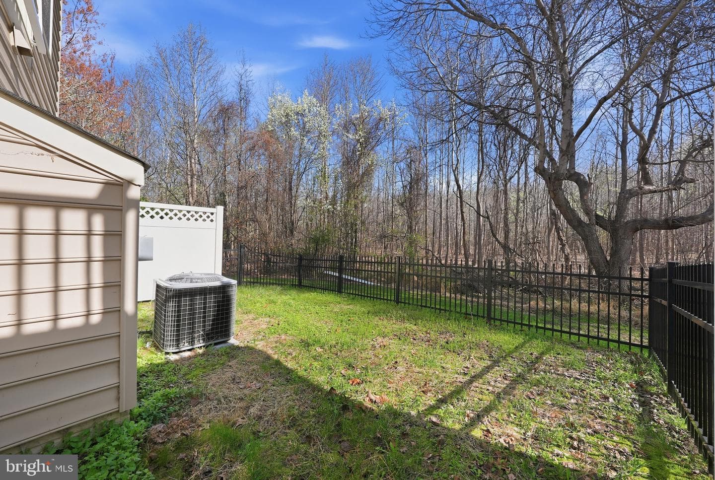 14614 Hawley Lane photo 38
