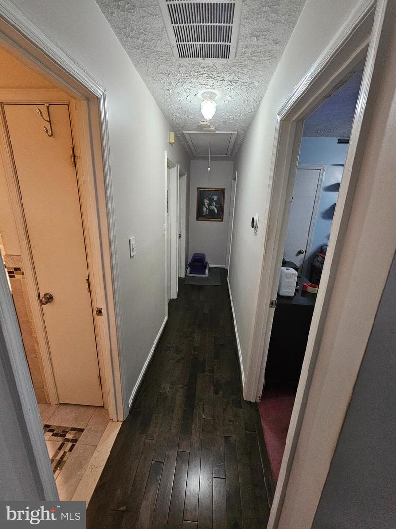 6405 Woodland Road photo 8