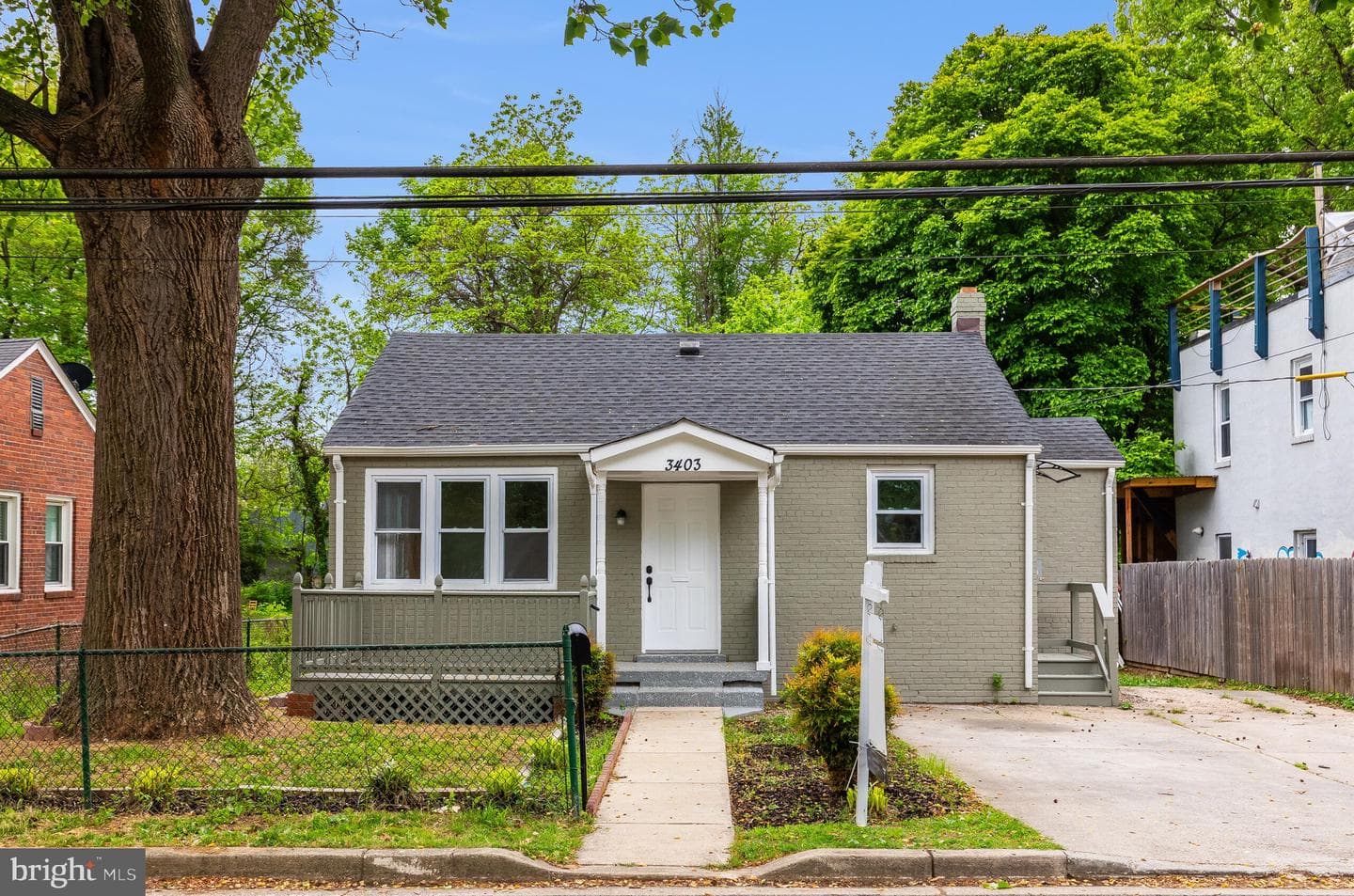 3403 Allison Street, Brentwood