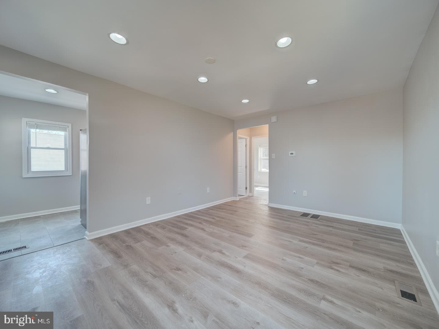 4217 Vine Street photo 8