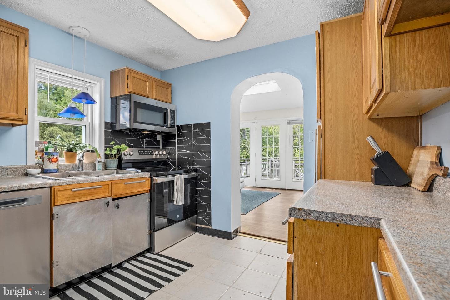 11216 Tippett Road photo 10