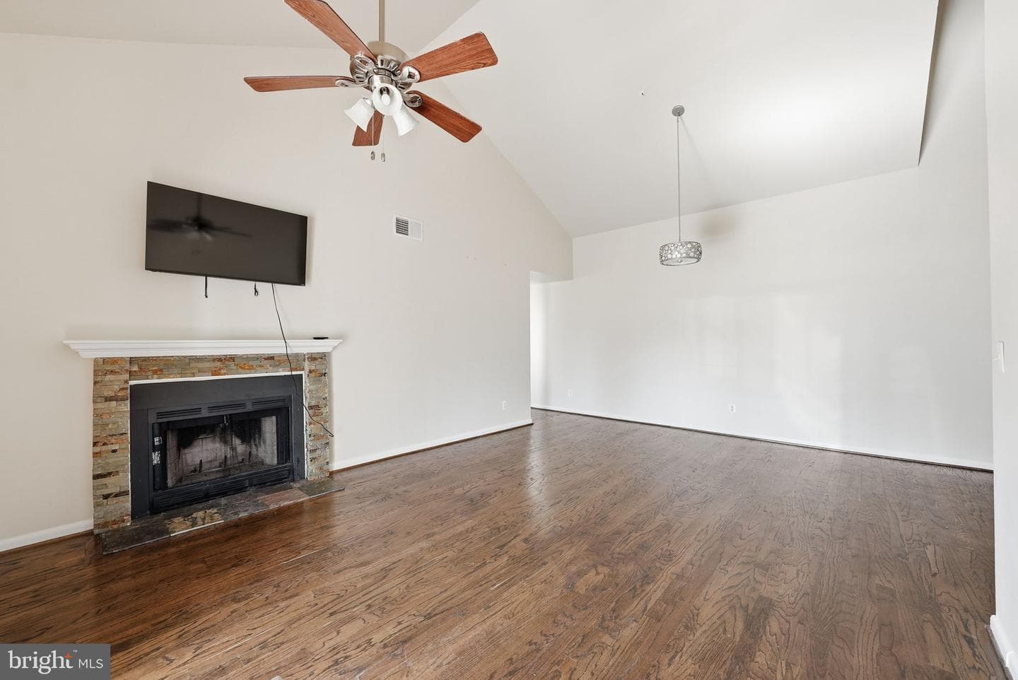 1003 Spring Valley Court photo 6