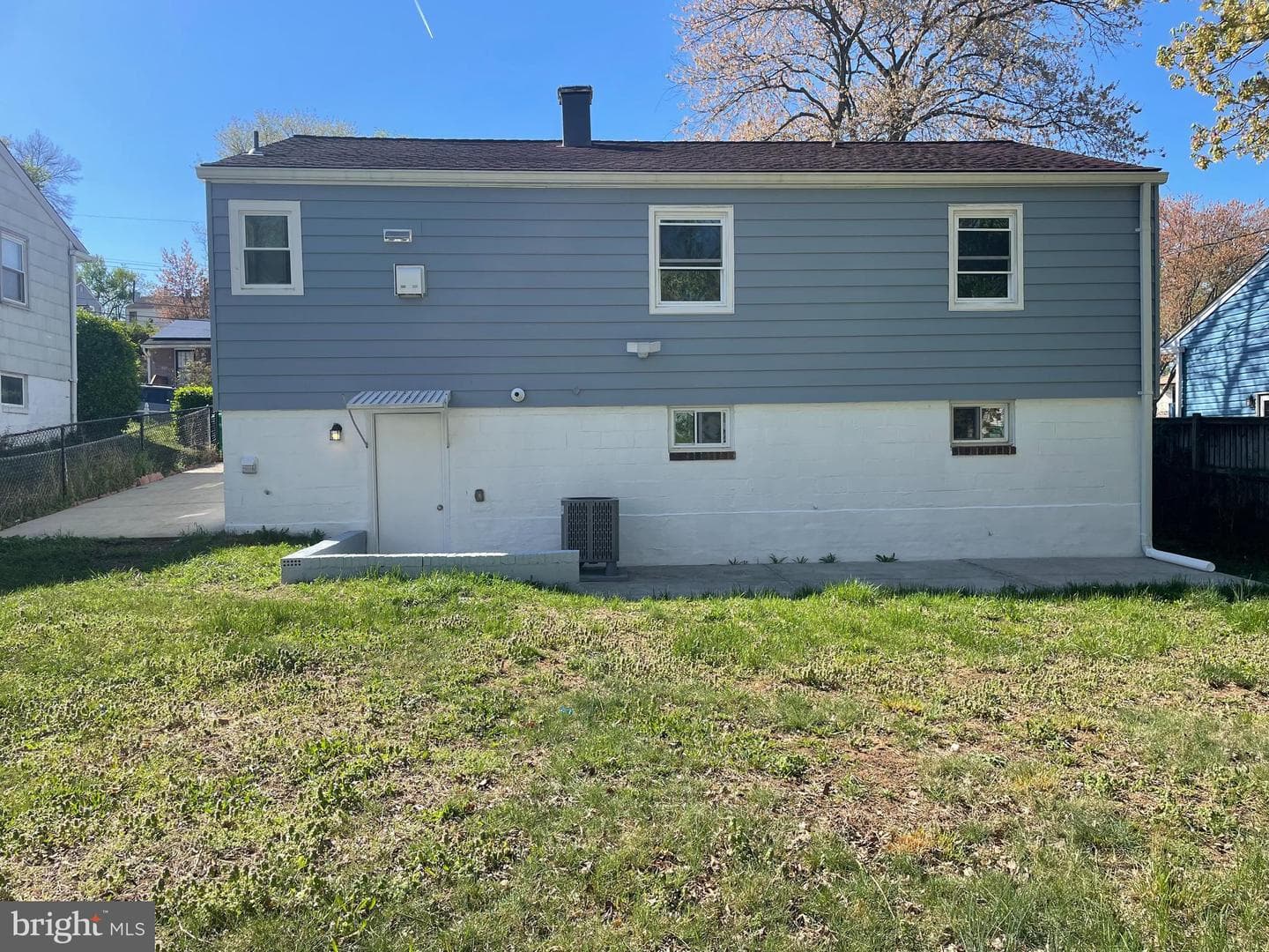 7204 Kidmore Lane photo 35